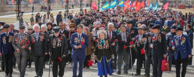 В Якутске ярко и торжественно отметили День Победы