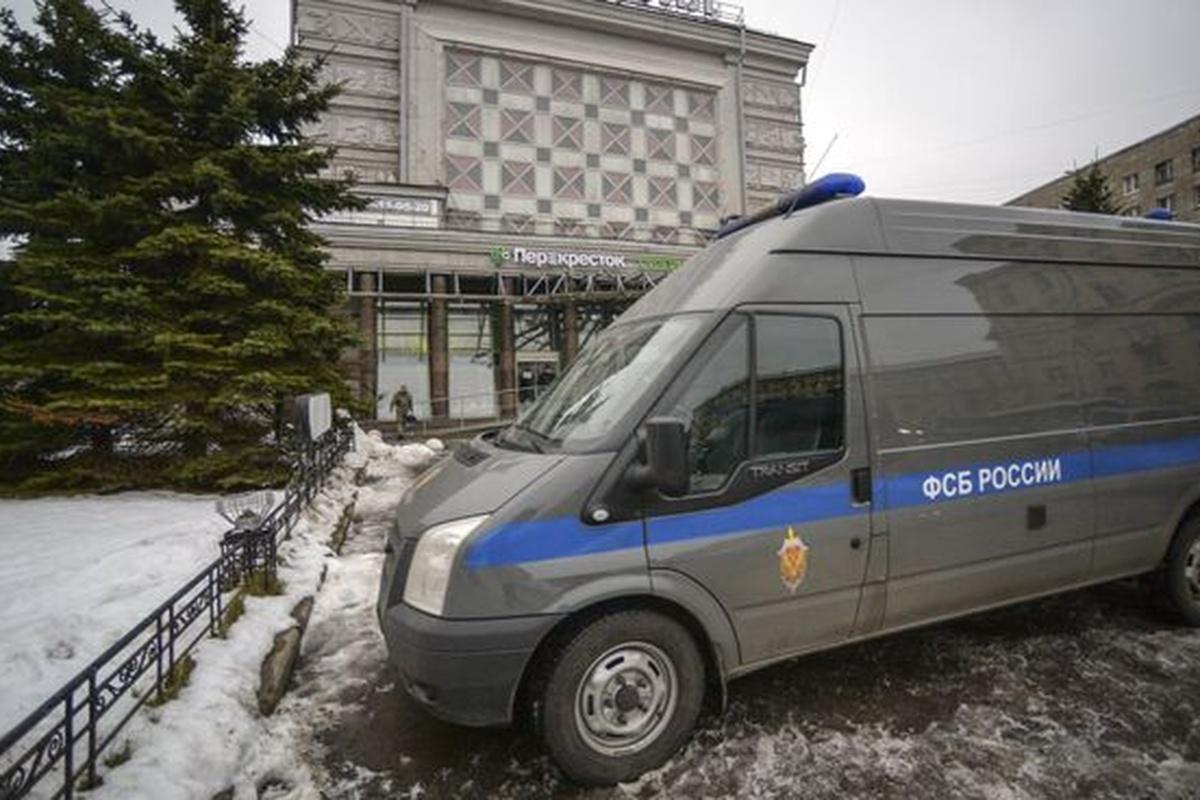 ФСБ задержало предпринимателей из Ярославля, продававших за границу двигатели двойного назначения