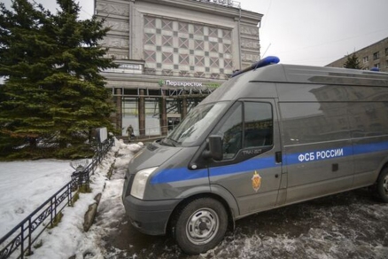 ФСБ задержало предпринимателей из Ярославля, продававших за границу двигатели двойного назначения