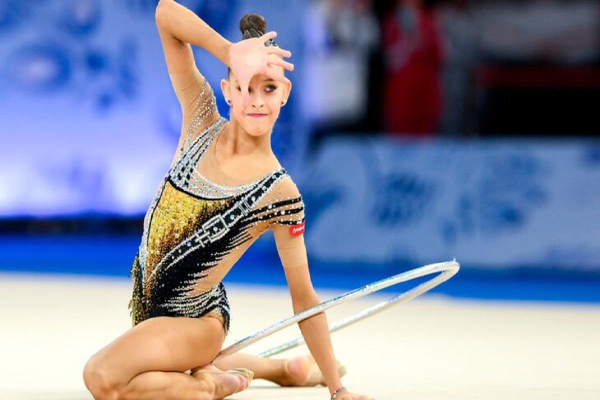 Поведение российской гимнастки на награждении в Болгарии сочли нарушением этики