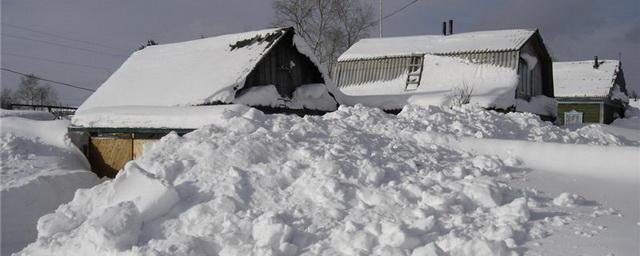 В Калужской области при обрушении снежной крепости погибла 8-летняя девочка
