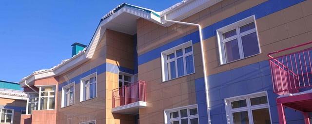 В Омске завершают строительство детского сада в микрорайоне Рябиновка