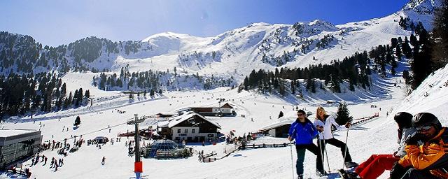 Из-за отсутствия снега горнолыжные курорты в Альпах оказались под угрозой закрытия
