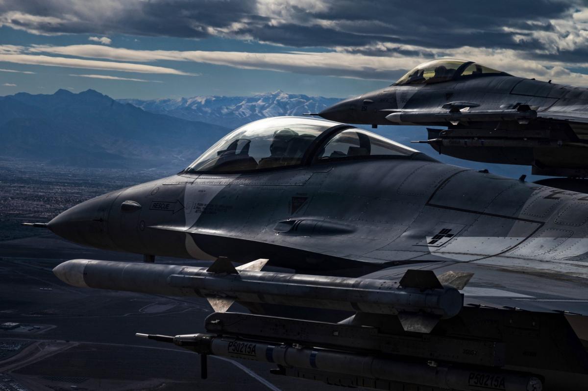Путин назвал поставки F-16 Украине грубым нарушением обязательств западных стран