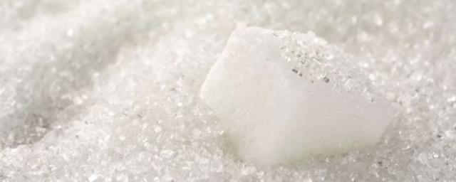 Диетолог Мещерякова: Употребление скрытого сахара представляет опасность для организма