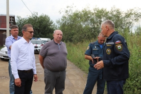 Вице-мэр Андрей Южаков и главы округов осмотрели места возможных подтоплений в Ленинском и Свердловском районах