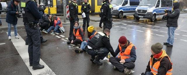 Полиция Германии проводит спецоперацию против правых экстремистов, готовивших госпереворот