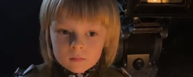 Сын Рудковской и Плющенко получил первую роль в кино