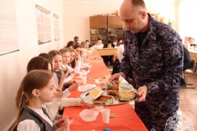 Ульяновские школьники пообедали в “полевых условиях”