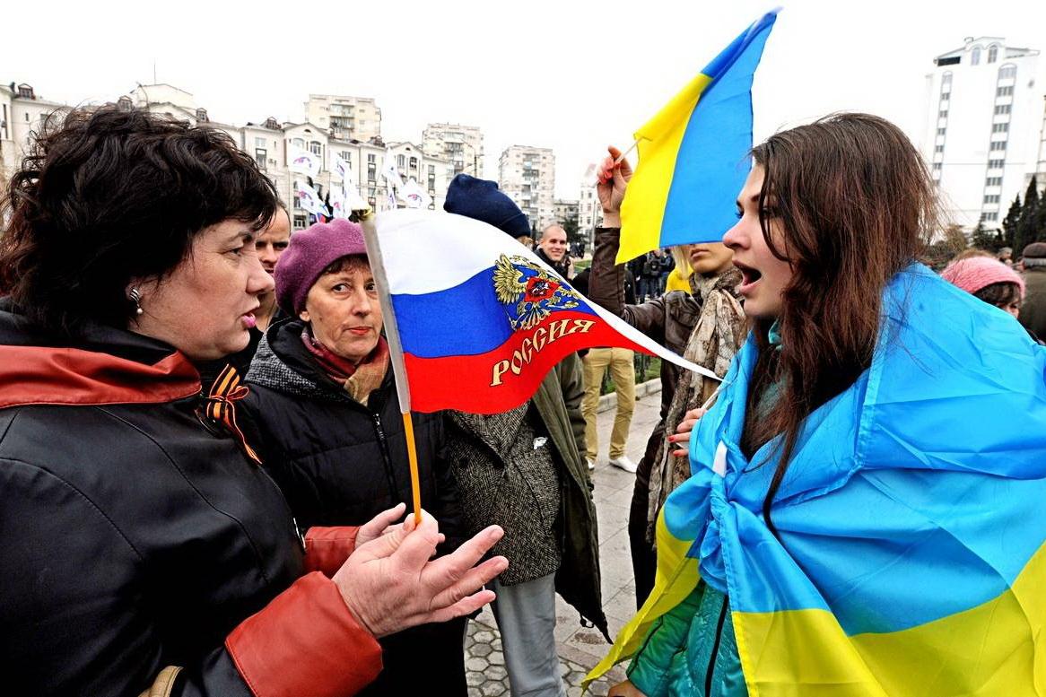 «Самое страшное, что могло случиться со страной»: украинцы желают своим родственникам гореть в аду