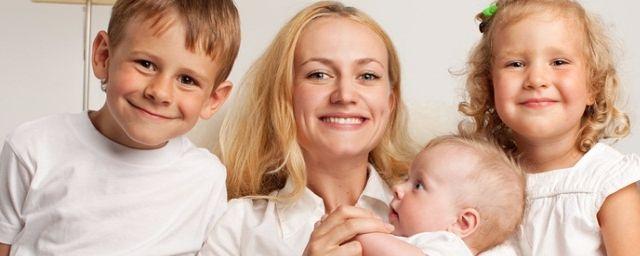 Семьи Ставрополья могут рассчитывать на выплаты за третьего ребенка