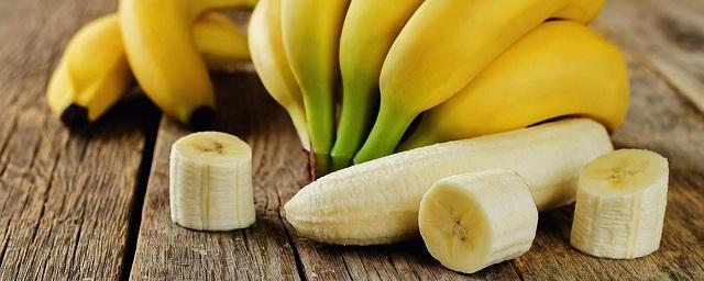 Диетологи: Банан помогает избавиться от жира на животе