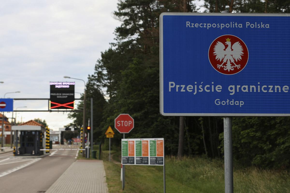 Rzeczpospolita: Польша отказала в убежище 90% россиян