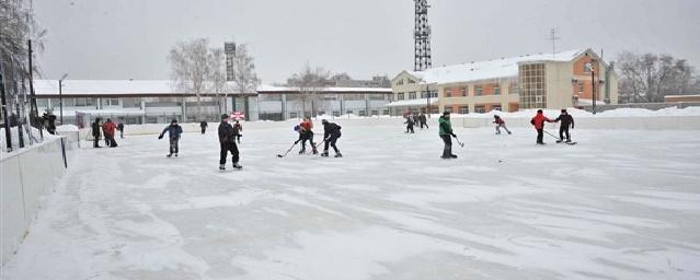 В Самаре в этом году зальют более 100 катков