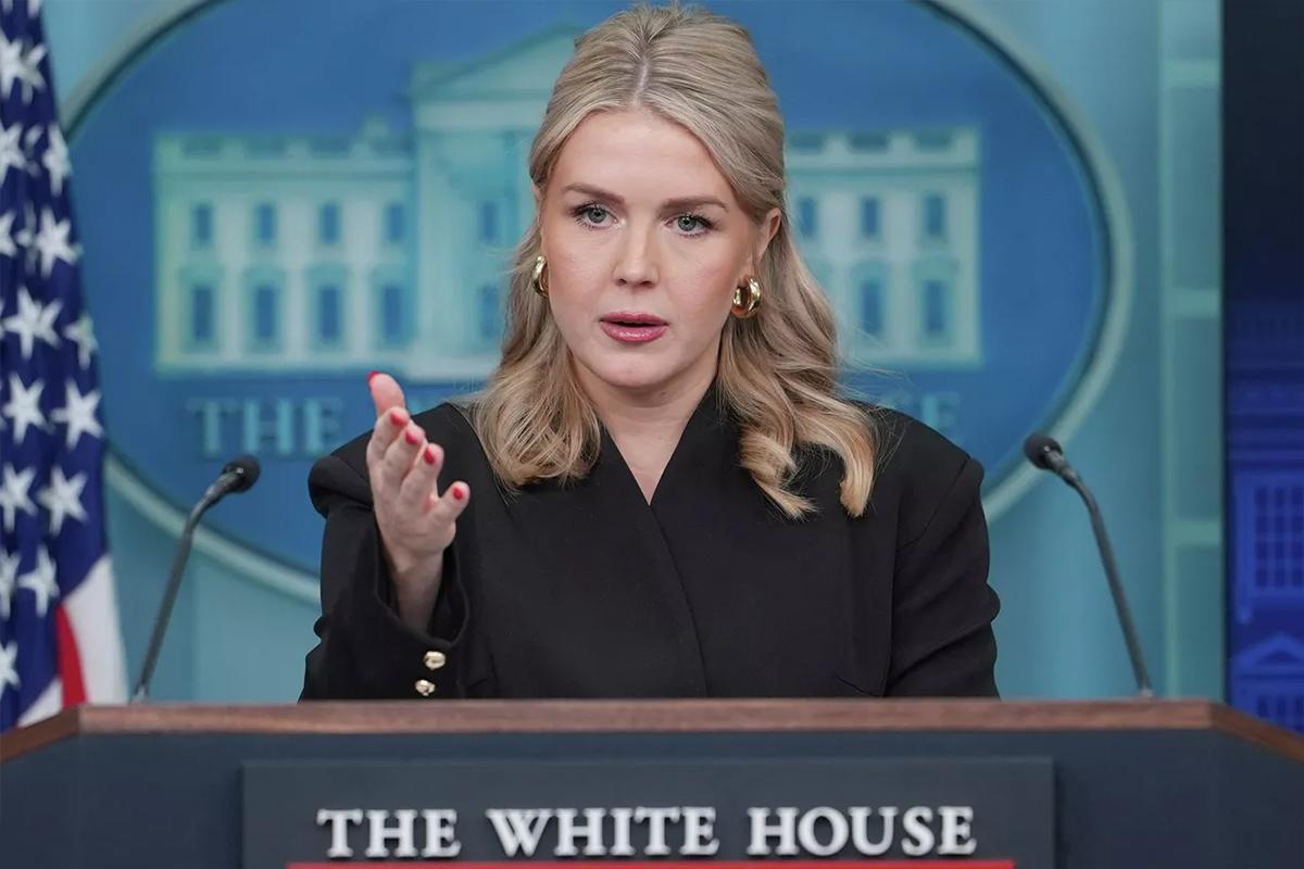 «Глупый и некомпетентный лидер»: в Белом доме признали ошибкой передачу оружия Киеву