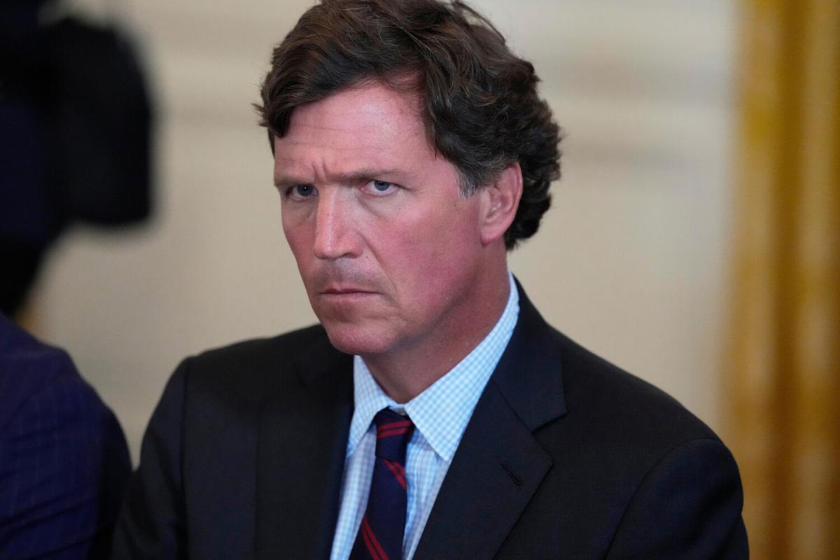 «Марионеточное государство»: Такер Карлсон потребовал от США ответа за слепое следование за Израилем