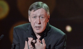 «Миша, мы тебя ждем!» Что будет делать Михаил Ефремов после выхода из тюрьмы по УДО