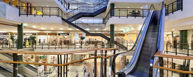 В Оренбурге возобновили работу семь торговых центров