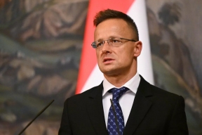 Миллионы Ощадбанка пропали в Будапеште: Сийярто заявил о панике в Киеве и вмешательстве в выборы