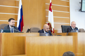 Спикер ЗС Роман Заварин: Приняты новые меры поддержки для работников культуры и будущих специалистов этой сферы