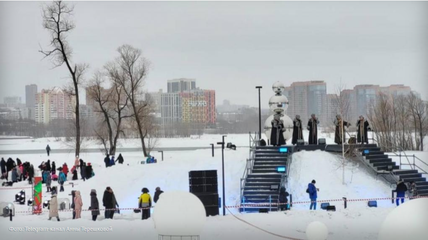 В Новосибирске проходит «Фестиваль Снежных баб»