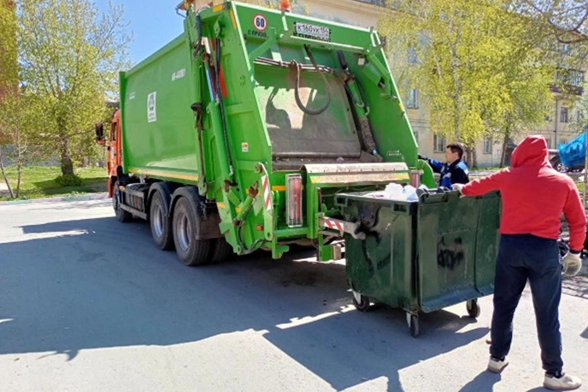 Власти Новосибирской области утвердили план закупки мусорных контейнеров на три года