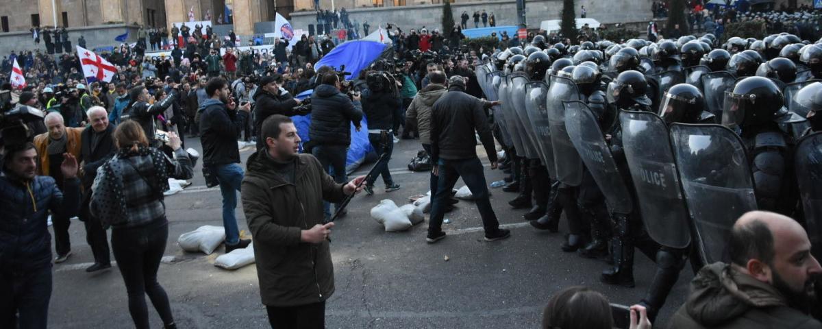 37 человек задержаны при разгоне акции протеста в Тбилиси