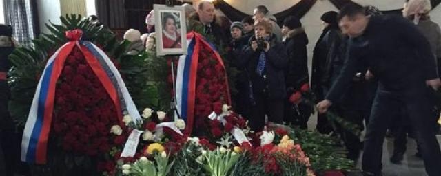 Могила натальи крачковской на троекуровском кладбище фото сегодня