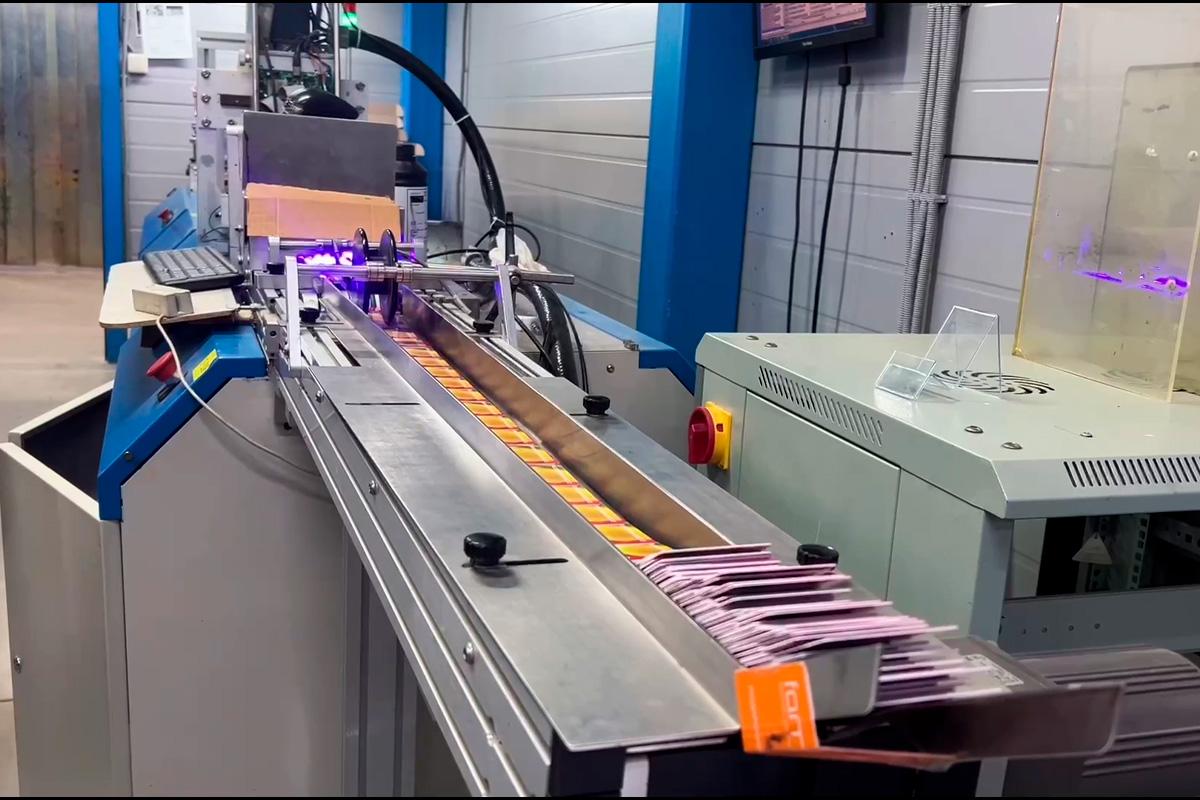 В Городском округе Пушкинский в рамках проекта «Лидеры будущего: молодежь на старте» активистам провели экскурсию по предприятию «Пластик Он Лайн»