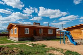 В Туве запустили стройку года: новые школы, спортзалы и детские площадки появятся в семи селах