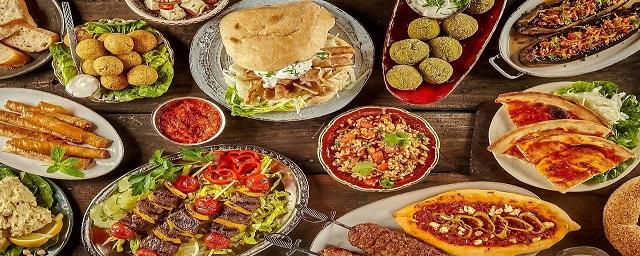 Российские туристы узнали список блюд, которые не стоит пробовать в Турции