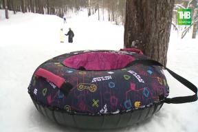 Медики Чувашии призывают родителей не допускать катания детей на тюбингах в опасных местах