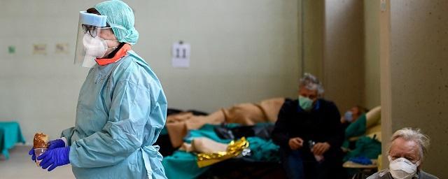В Красноярском крае за сутки госпитализировали более 200 человек с коронавирусом