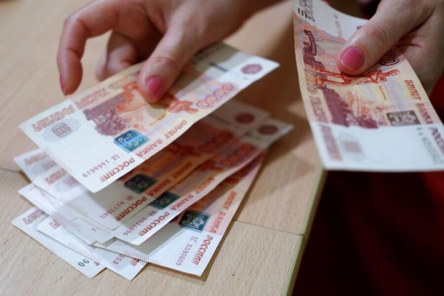 Зарплатный бум: в каких регионах России больше всего выросли доходы в 2025 году