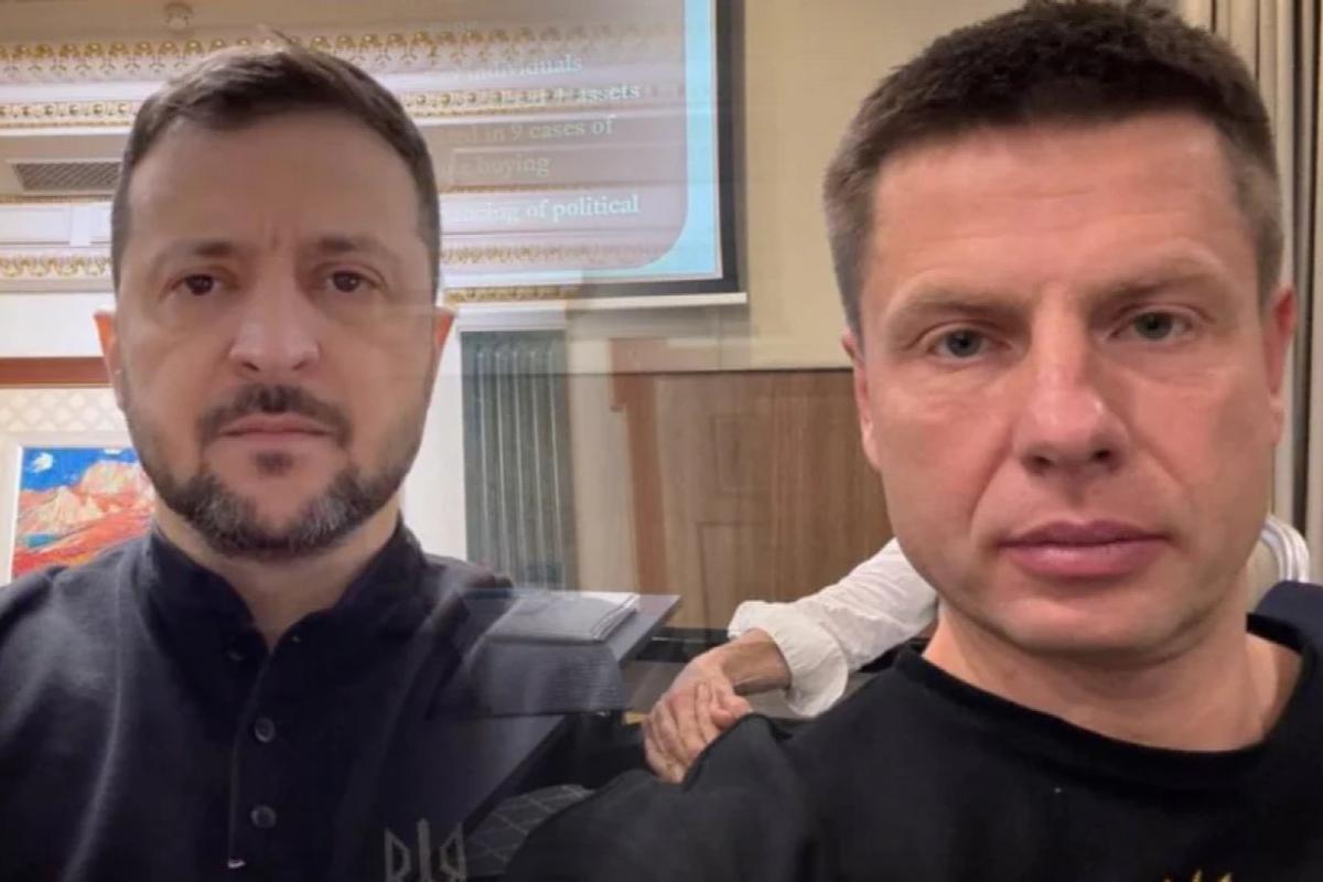 Зеленского призвали «остановить шоу» и «немного поработать президентом»