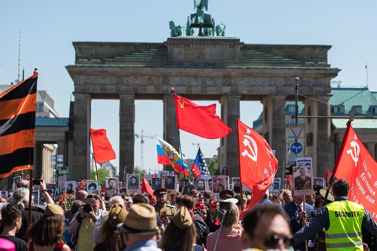 Сенатор прокомментировал идею МИД Германии не звать Россию на юбилей Победы