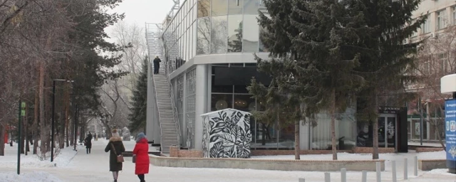 В Новосибирске здание с ресторанами возле Первомайского сквера все же отправят под снос