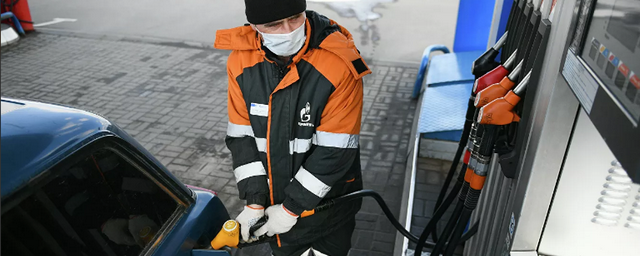 В Минэнерго заявили, что дефицит бензина в России невозможен