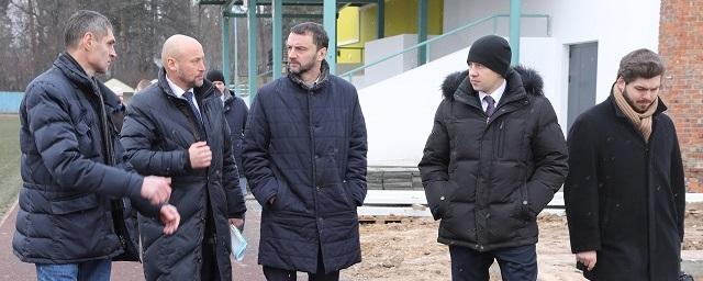 Виктор Неволин посетил спортивную школу стадиона «Авангард»