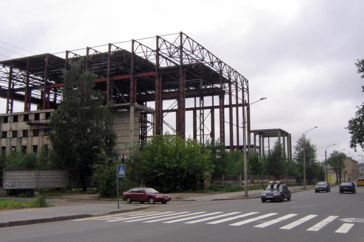 Землю в промзоне на Полюстровском проспекте отдадут под постройку бизнес-центра или складов