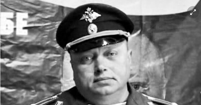 Герой России подполковник Дмитрий Лисицкий найден мертвым в своей квартире в Ставрополе