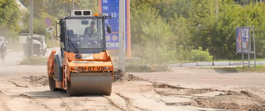 В Барнауле завершают ремонт моста на улице Челюскинцев