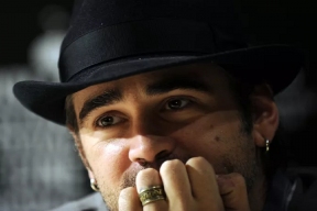 Актер Колин Фаррелл признался, что отдал сына с инвалидностью в интернат