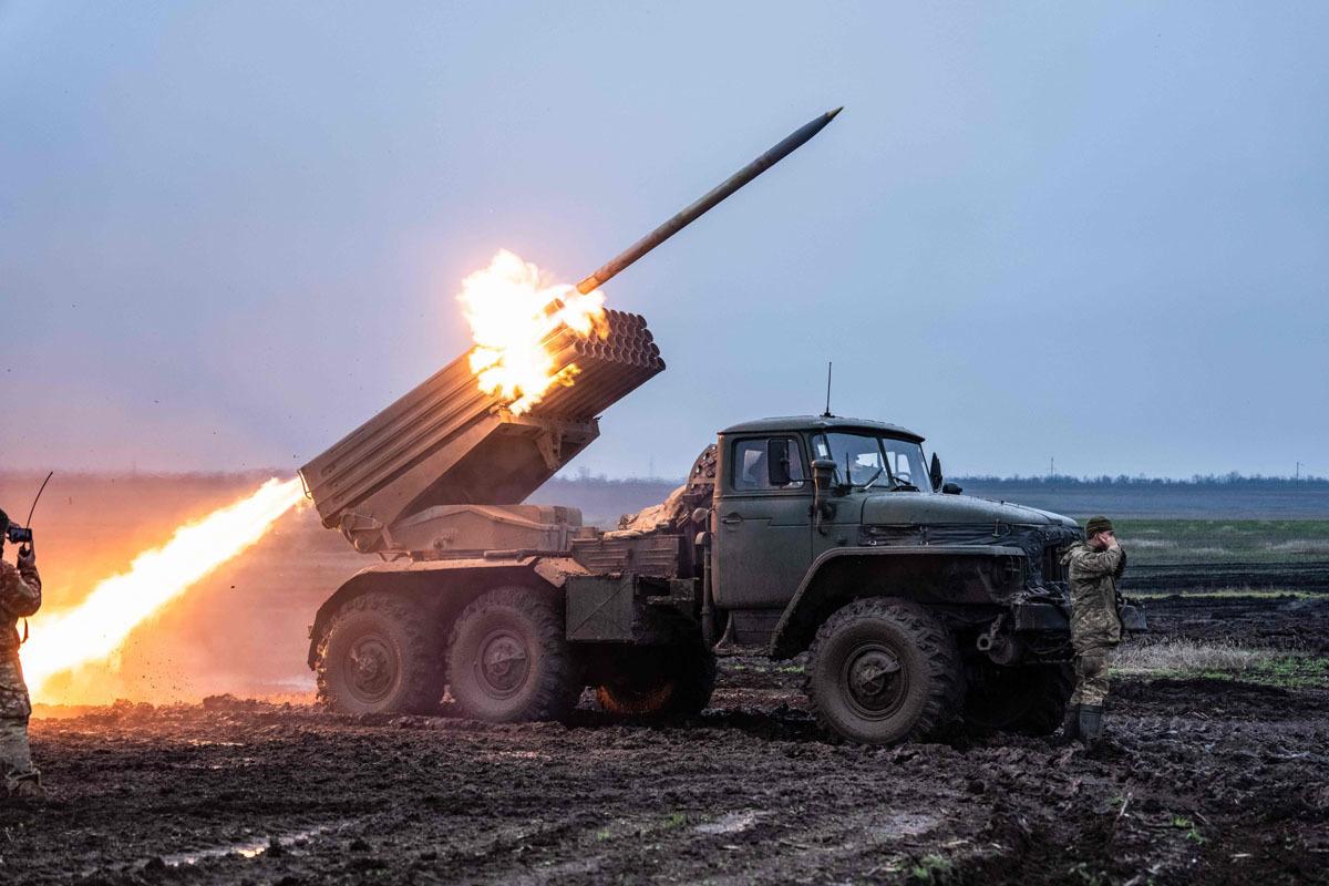 Российские (страна-террорист) артиллеристы уничтожили РСЗО «Вампир», обстреливавшую Белгородскую область