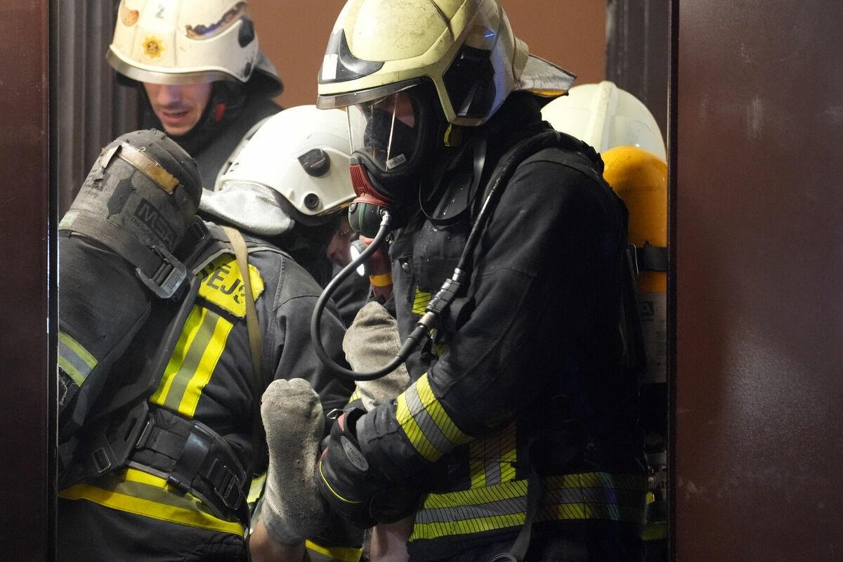 Под Варшавой сгорело более 200 квартир