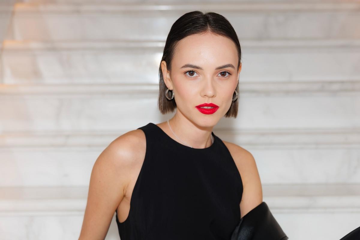 «Узнала за 3 минуты до свадьбы». Как Стася Милославская пережила предательство Петрова и нашла любовь с мальчиком-футболистом