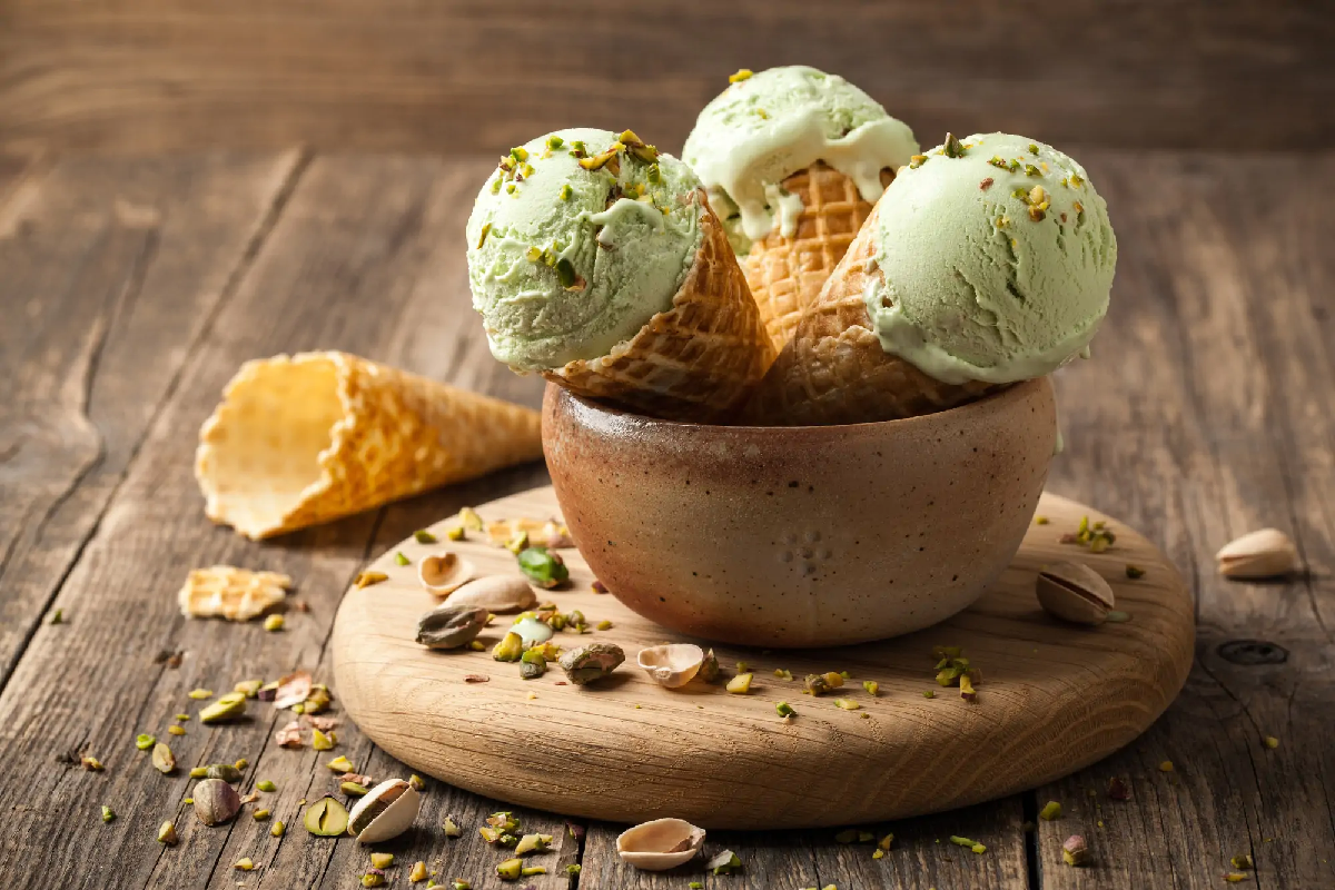 Диетолог Гароне развеяла миф о пользе обезжиренного мороженого