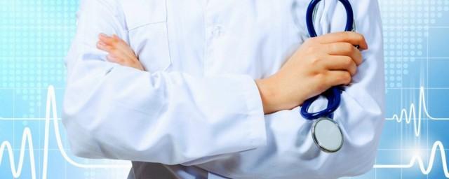 Медики Самарской области получат выплаты за работу с больными COVID-19 до 15 декабря