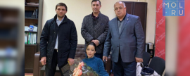 Махачкалаводоканал извинился перед девушкой-инвалидом после вмешательства главы Дагестана