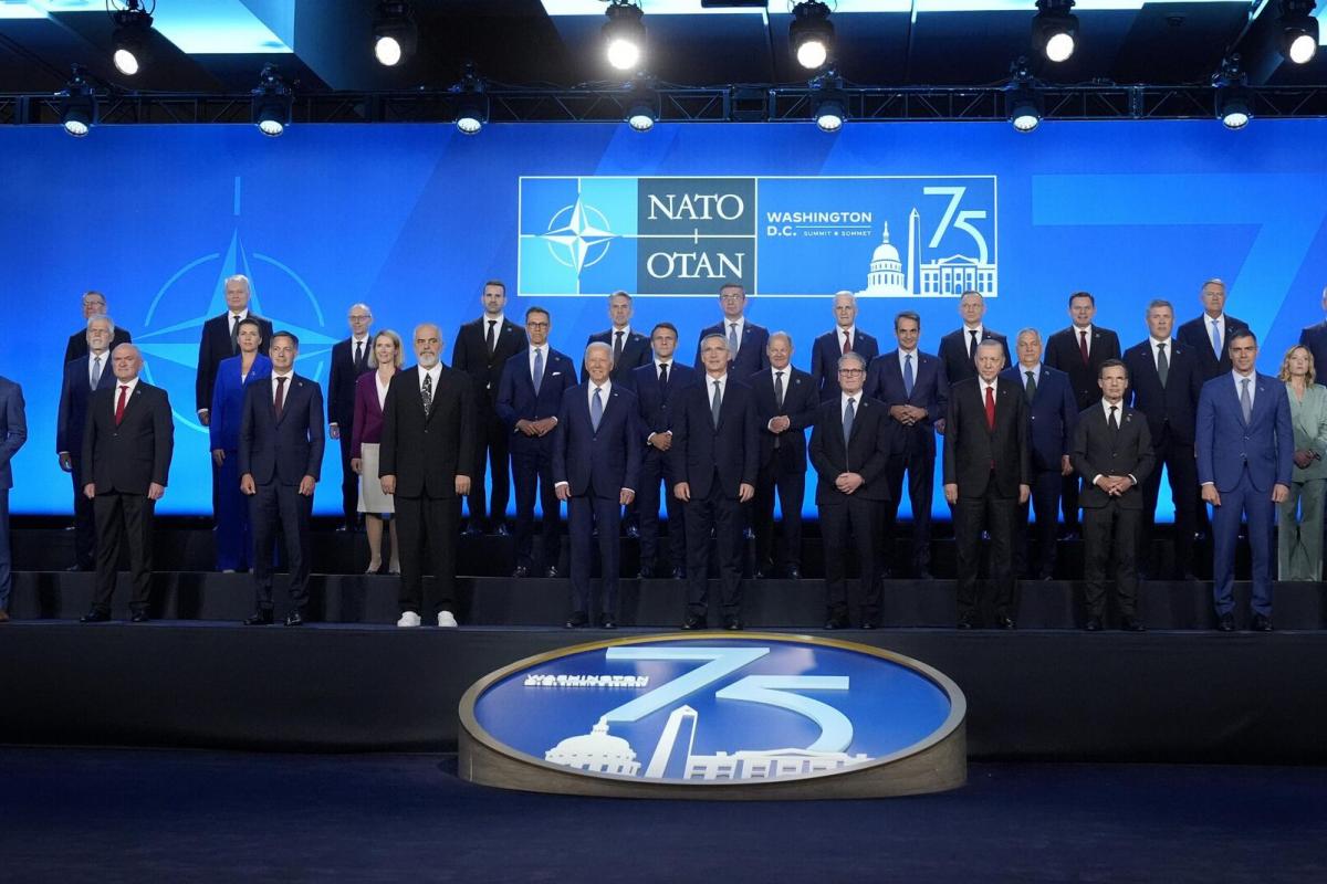 Более 20 стран подписали документ для ускорения военной помощи Украине
